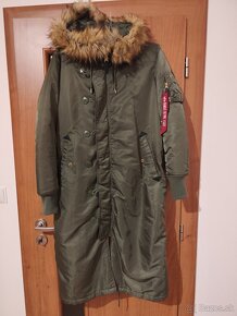 ALPHA INDUSTRIES Zimná bunda vo farbe Kaki - 2