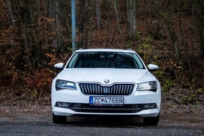 Škoda Superb Combi 1.6 TDI Ambition DSG 2017 - 2