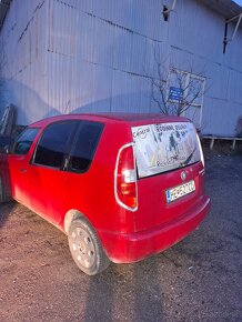 Predam Skoda Roomster 1.2 htp na nahradne diely s papiermi - 2