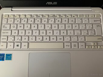 Mini notebook Asus - 2