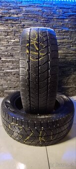 215/60 R17C M+S - 2