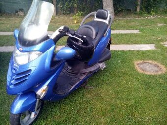 Predam skuter Kymco grand dink 125 - 2