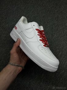 Nike x Supreme Air Force 1 Low "Mini Box Logo" - 2