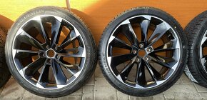 SUPERNOVA  orig.skoda Superb3V  5x112  8j x19   ET 44 VW 235 - 2