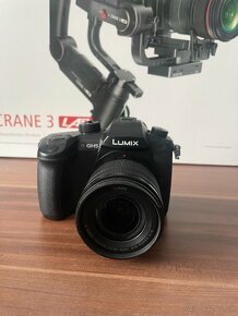 Panasonic LUMIX GH5 + Lumix G Vario 12-60 + zhiyun crane 3 - 2