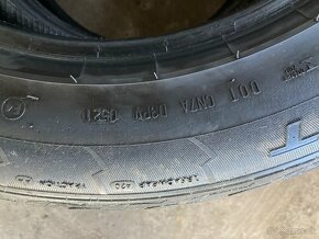 Letné pneu 235/55r17 - 2