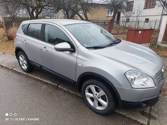 Nissan Qashqai 2.0 benzín - 2