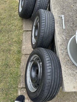 Citroen C2 195/55 R15 - 2