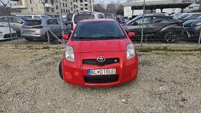 Yaris TS 1.8 Lux + - 2