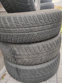 Zimné pneu.215/70R16 - 2