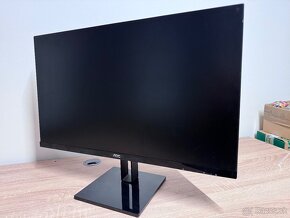 Monitor AOC 27” - 2