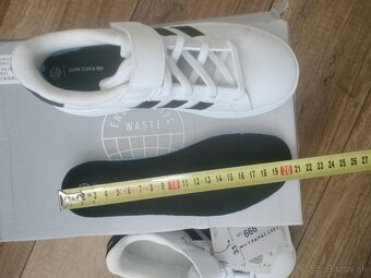 Detské tenisky Adidas veľ.:33 - 2