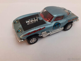 CORGI TOYS - 376 - Chevrolet Corvette Sting Ray - 2