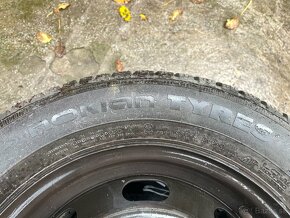 Predam zimne pneumatiky Nokian 195/65 R15 na diskoch - 2