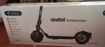 Elektro kolobežku Ninebot Segway Kickscooter model F40E, nev - 2