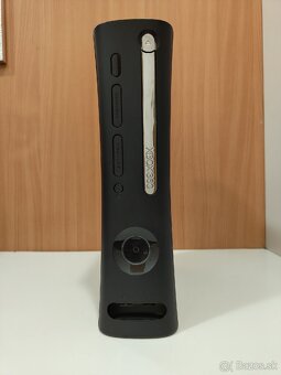 Microsoft Xbox 360 Elite - 2