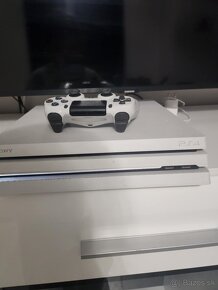 Predam ps4 pro - 2