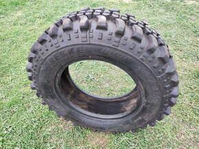 Pneu Trekker T3 205/80 R16 dezén 98% - 2