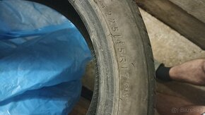 Letné pneu 225/45R17 Dunlop - 2