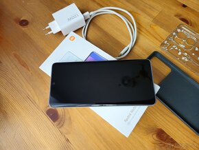 Xiaomi Redmi Note 13 Pro+ 5G 8 GB/256 GB fialový v záruke - 2