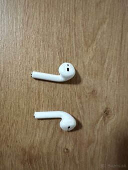 Apple Airpods - 2