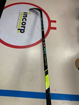 UPLNE NOVA PROFI HOKEJKA RHT CCM SUPER TACKS AS3 PRO RONY - 2