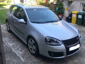 Volkswagen Golf 5 1.4 16v - 2