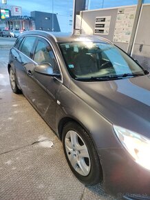 Opel Insignia  2010 - 2