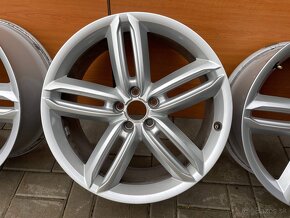 AUDI orig. ALU DISKY  5x112 8,5jxR20 ET43 4G9601025G - 2