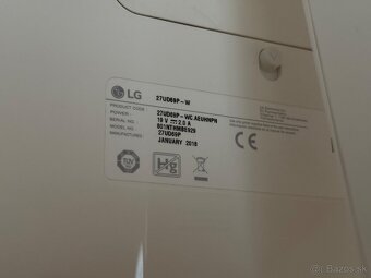 LG 27UD69P-W - 2