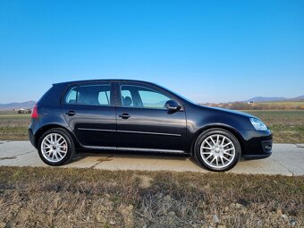 Volkswagen Golf GT . 2,0TDi ... Top stav ... - 2