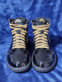 Nike Air Jordan 1 Black Metalic Gold 2020 - 2