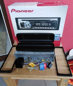 Pioneer DEH 3900 MP - 2