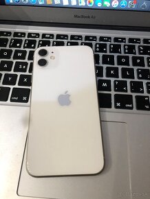 iPhone 11 64GB biely - 2