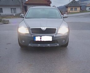 Škoda Octavia 2.0 TDI Scout 4X4 - 2