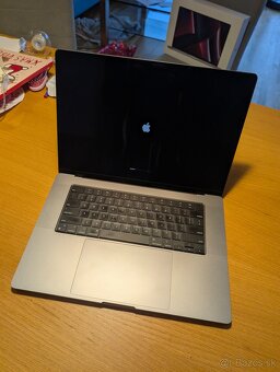 MacBook Pro M2 Max 16", 64GB RAM, 1TB SSD, záruka - 2