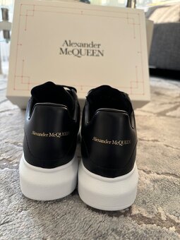 Tenisky Alexander McQueen s dokladom - 2