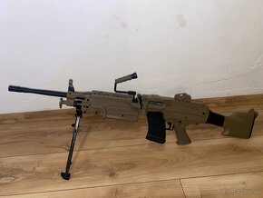 Airsoft M249 - 2