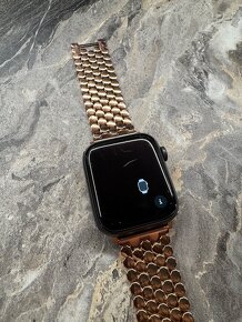 Predám Apple watch 6 44 mm - 2