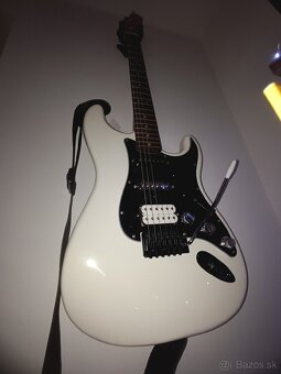 Elektrická gitara Fender Squier Bullet - 2