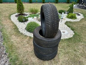 Zimné 4ks pneu NOKIAN 265/60 R18 - 80% STAV - 2