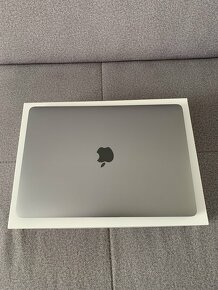 MacBook Pro 13.3 palca, M2 2022 - 2