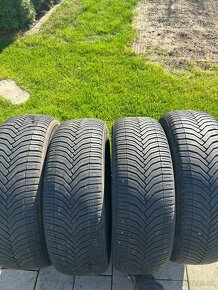 Celoročne pneumatiky 225/65 R17 - 2