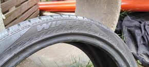 1x Pirelli zimna 225/40R18 - 2