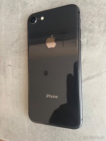 iPhone 8 256GB - 2