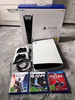 Playstation 5 s mechanikou - 2