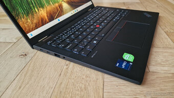 Lenovo Thinkpad X13 Yoga Gen 4 - 2