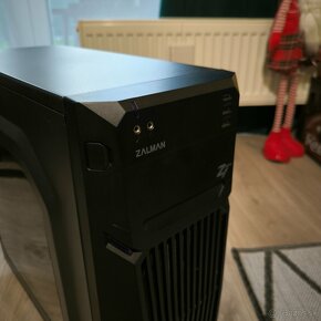 Predám PC - i7 9700k, 32 Gb RAM, GTX 1060 - 2