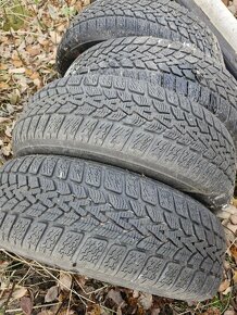 Zimné pneu 175/65R15 dunlop - 2