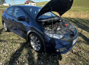 Honda Civic 1.8 i-VTEC 2014, automat - 2